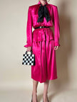 Abito longuette in raso di seta fucsia “Mulberry”
