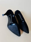 Décolleté in suede nero con dettaglio gioiello “Pollini”