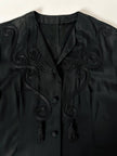 Camicia vintage in misto seta nero con passamanerie ricamate e nappe couture