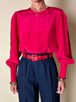 Cintura Yves Saint Laurent in pelle rossa con fibbia ricoperta e borchia dorata con logo YSL