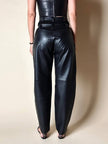 Pantalone vintage in pelle e camoscio nero a vita alta con doppie cinture