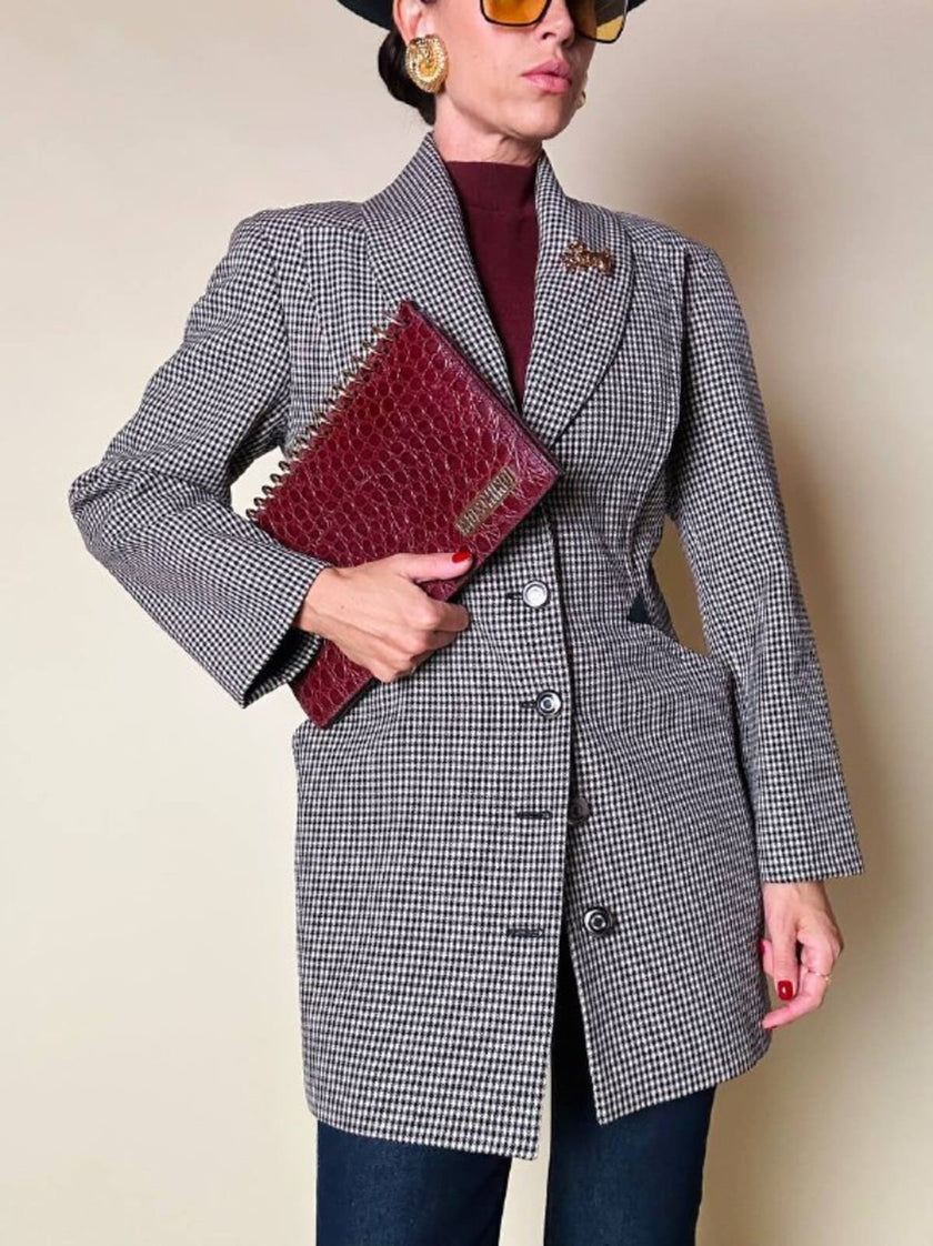 Pochette a quaderno in pelle bordeaux stampa coccodrillo “Moschino”