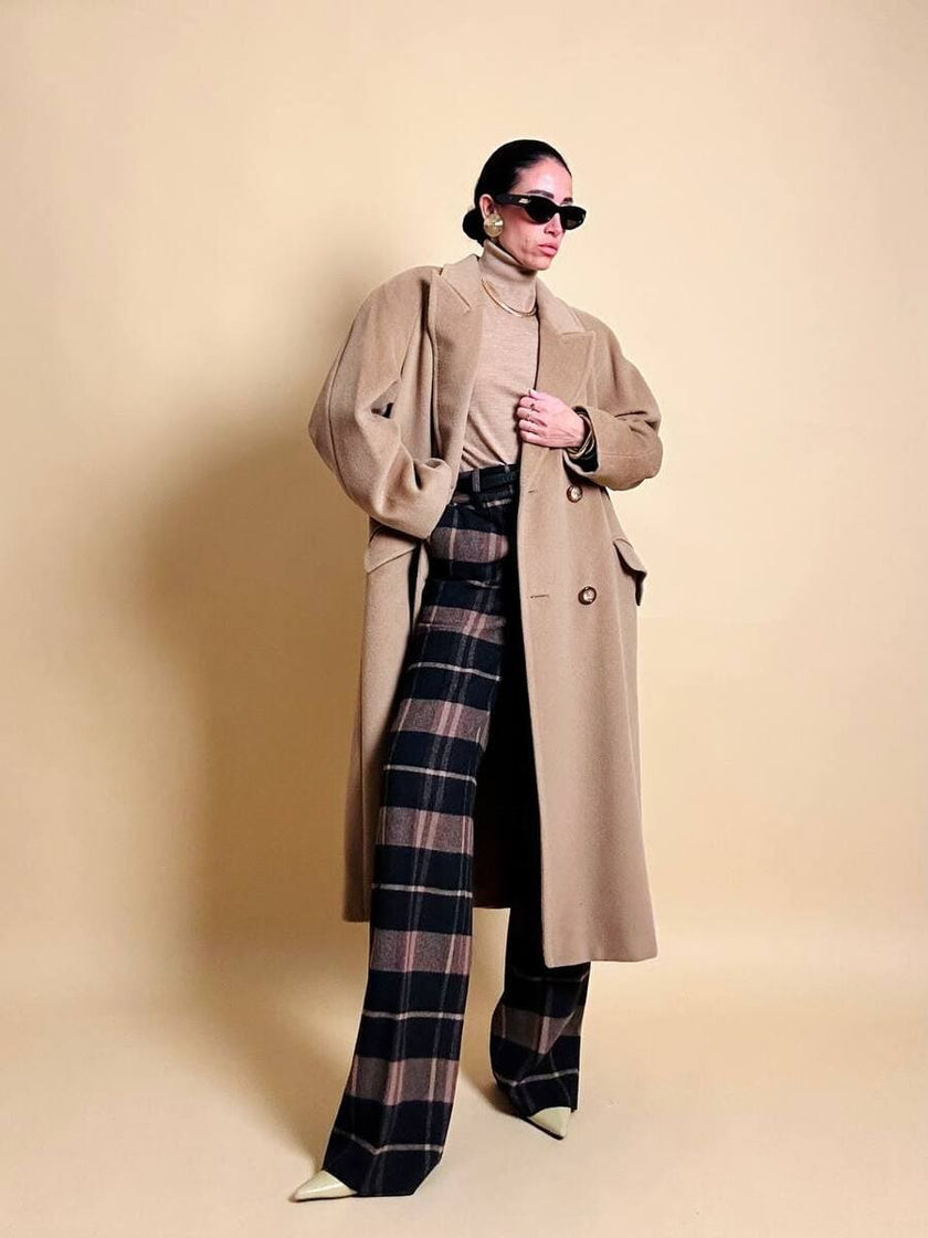 Cappotto doppiopetto in drap di lana cammello 