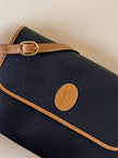 Borsa messenger in pelle nera stampata con profili cuoio “Yves Saint Laurent”