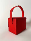 Mini bag vintage Versace Profumi in raso rosso con borchia medusa