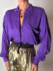 Camicia vintage Gianni Versace in seta goffrata viola con maxi tasca