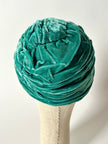 Turbante vintage fatto a mano in velluto verde acqua con drappeggi