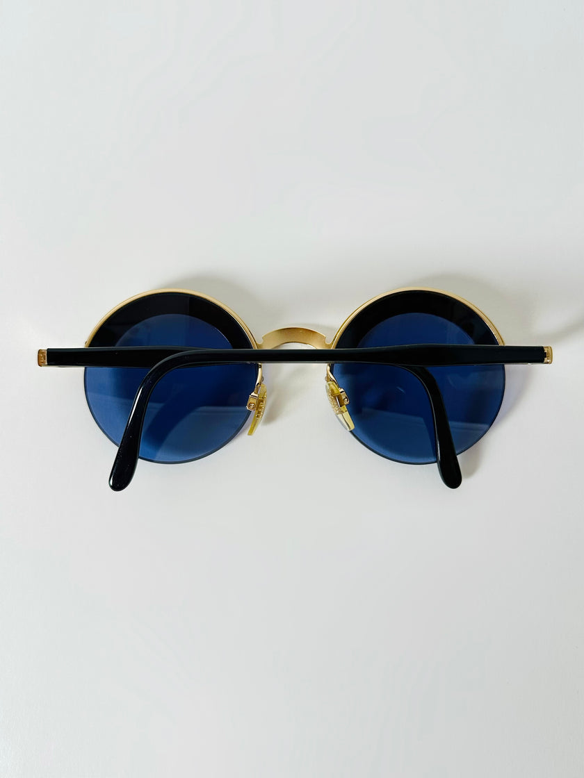 Occhiali da sole vintage Oliver Valentino con montatura gioiello dorata e lenti blu