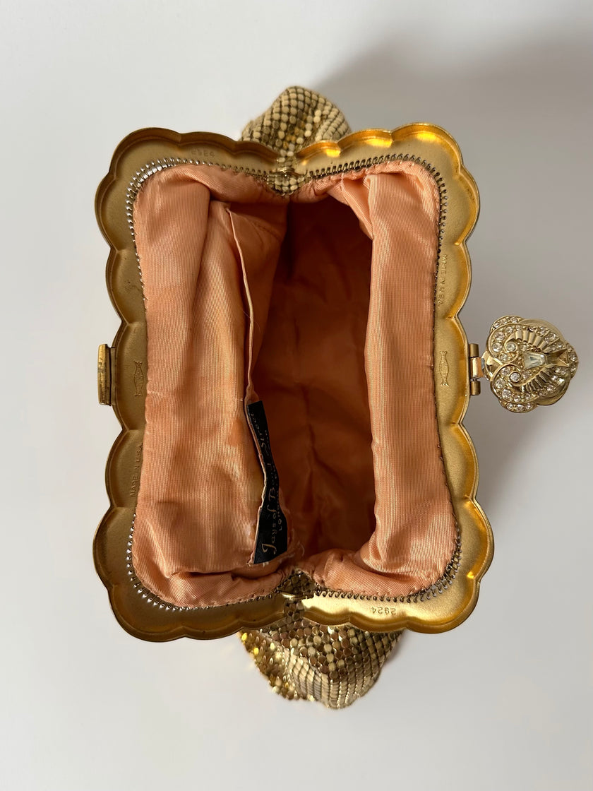 Pochette vintage Jays of Bond Street in maglia metallica dorata con chiusura gioiello