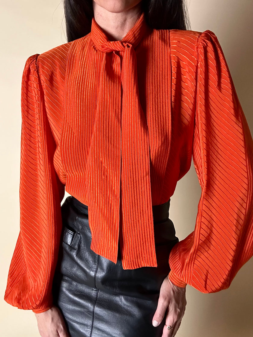 Camicia vintage Scherrer Boutique con nastro al collo in seta jacquard zucca