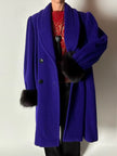 Cappotto vintage blu violaceo in lana con polsi in pelliccia di volpe nera