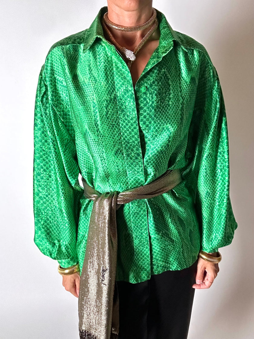 Camicia vintage sartoriale in raso di seta stampa pitone verde smeraldo