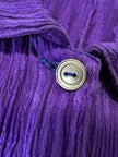 Camicia vintage Gianni Versace in seta goffrata viola con maxi tasca