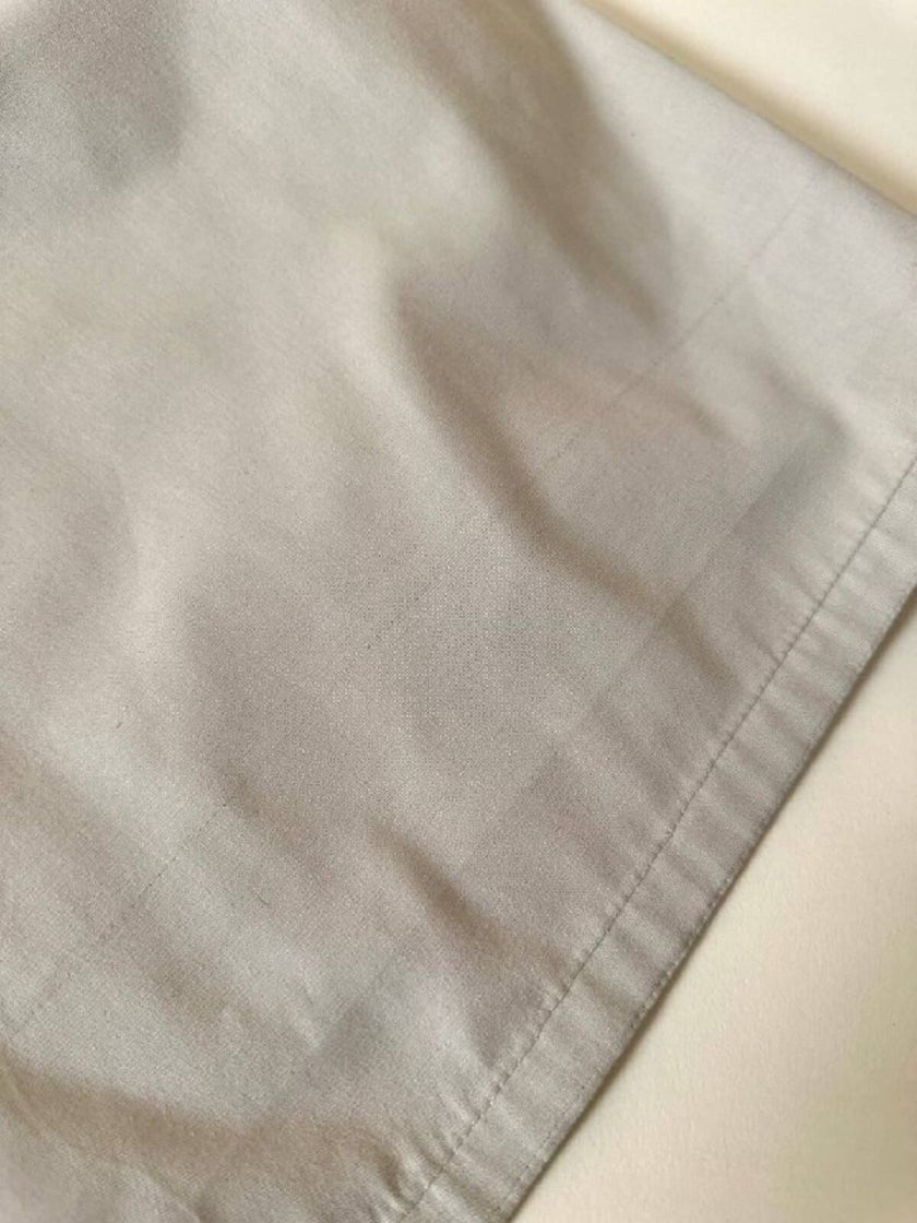 Trench color sabbia “Yves Saint Laurent”