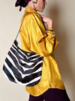 Camicia oversize in raso stropicciato color zafferano