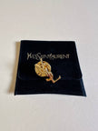 Mini spilla logo YSL dorata con dust bag  “Yves Saint Laurent”