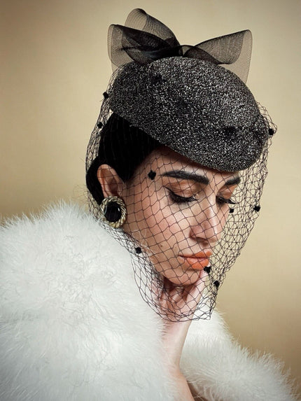 Cappellino con veletta in lurex oro e tulle nero Marzi Firenze
