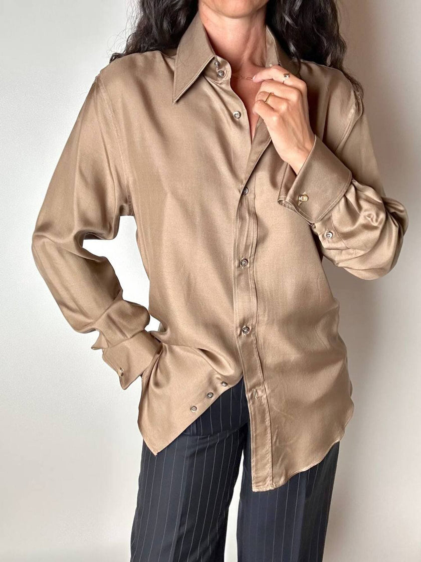 Vintage Gucci dove-grey silk shirt with mother-of-pearl buttons and French cuffs