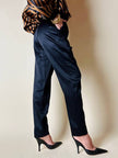 Pantalone a vita alta con pince in raso nero “Gianni Versace”