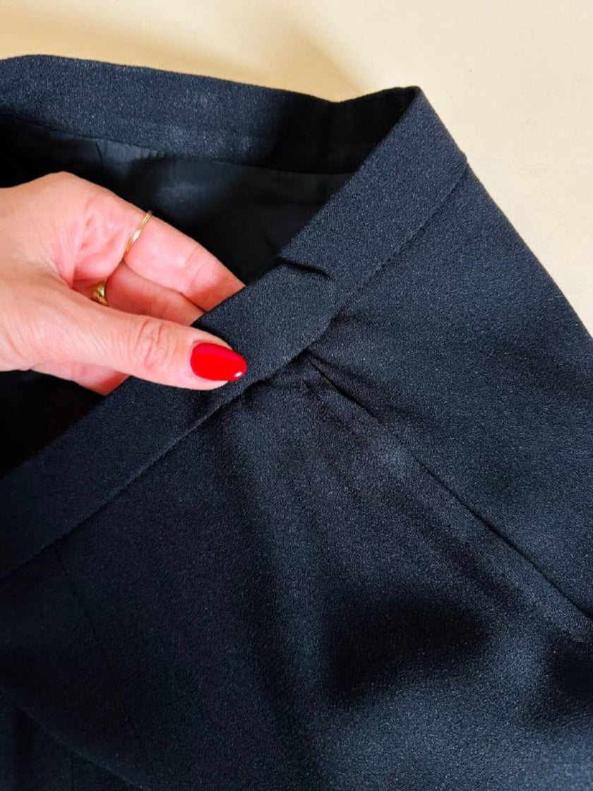 Gonna lunga in crepe nero “Yves Saint Laurent”