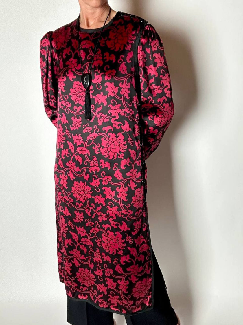 Abito Yves Saint Laurent Rive Gauche in raso con fantasia damascata rossa e nera