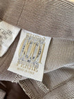 Pantalone Studio 0001 Ferré a vita alta con pince in tessuto operato greige
