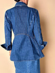 Giacca Christian Lacroix in denim modello sciancrato con lavorazione a nervature
