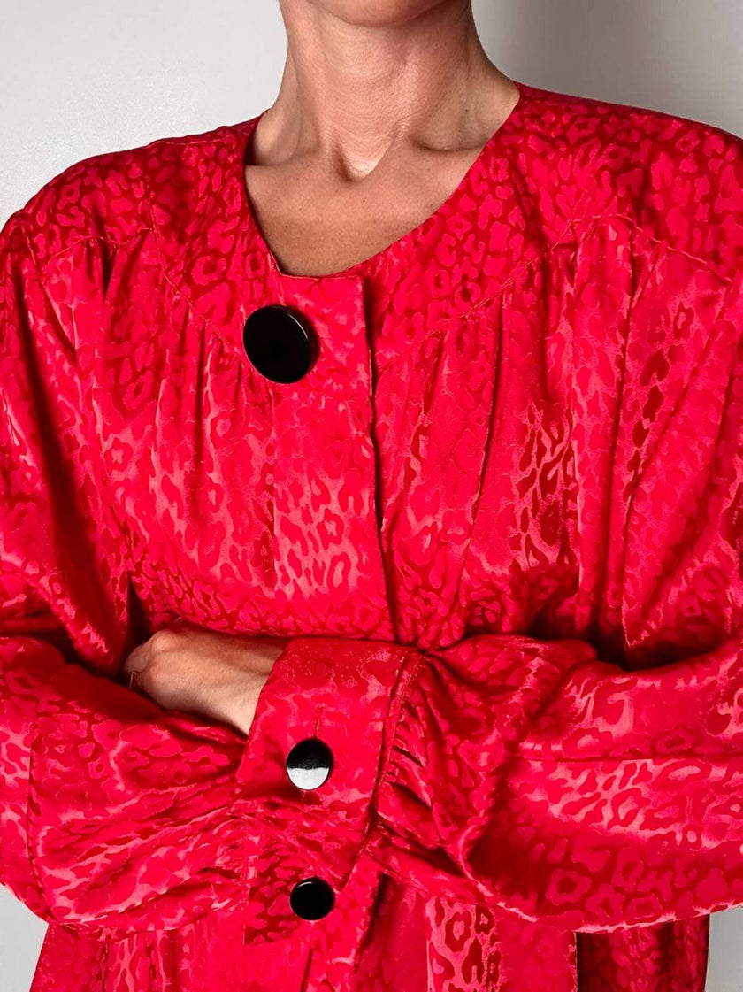 Camicia vintage Yves Saint Laurent in raso jaquard rosso con bottoni neri
