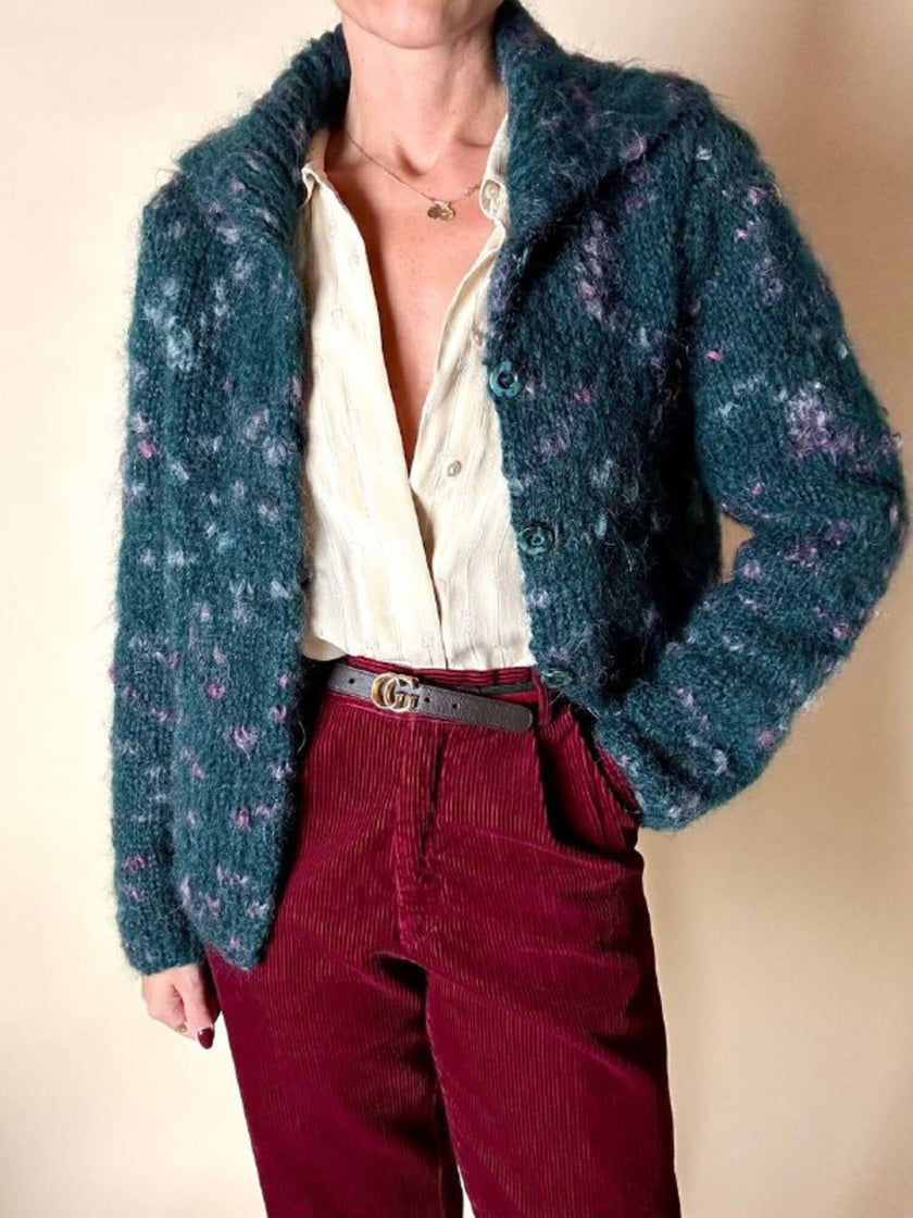 Cardigan in lana bouclé verde bottiglia con lavorazione bottonata multicolor