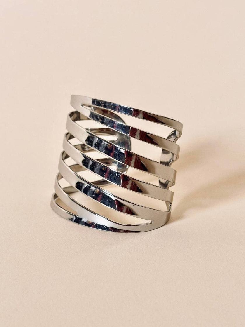 Manchette in metallo scavato argento “Thierry Mugler”