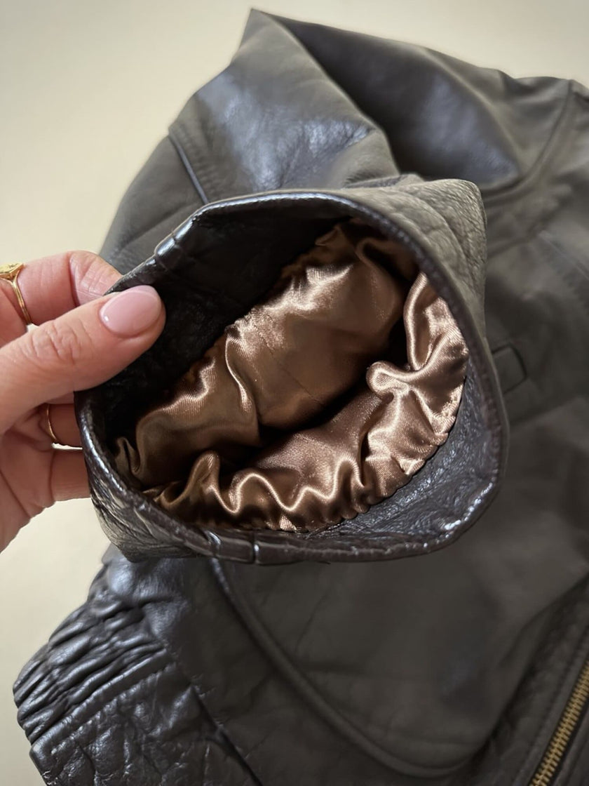 Bomber aviator in pelle testa di moro con fodera gialla matelassé