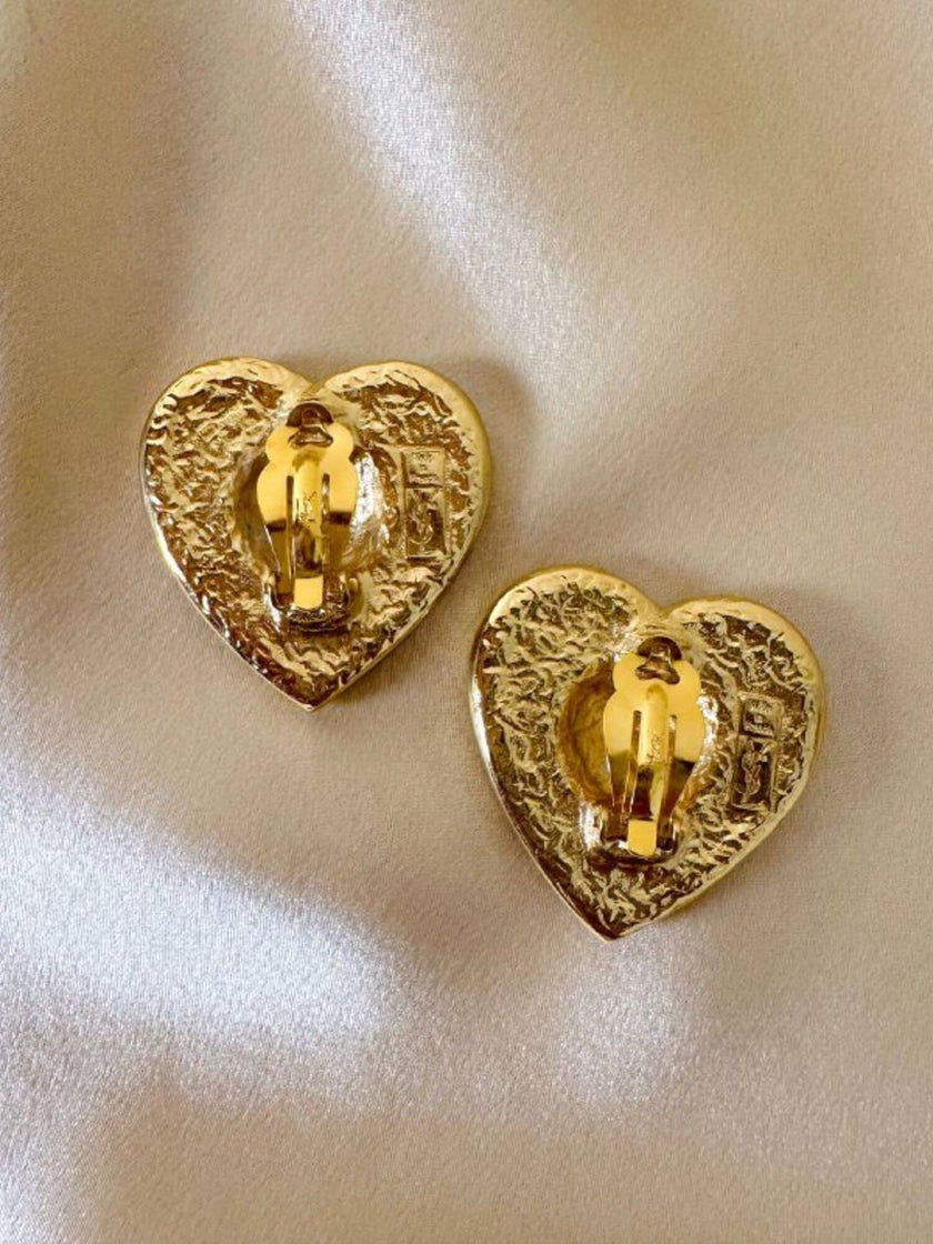Clip dorate a forma di cuore “Yves Saint Laurent”