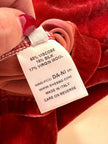 Completo in velluto color corallo firmato “She’s So”