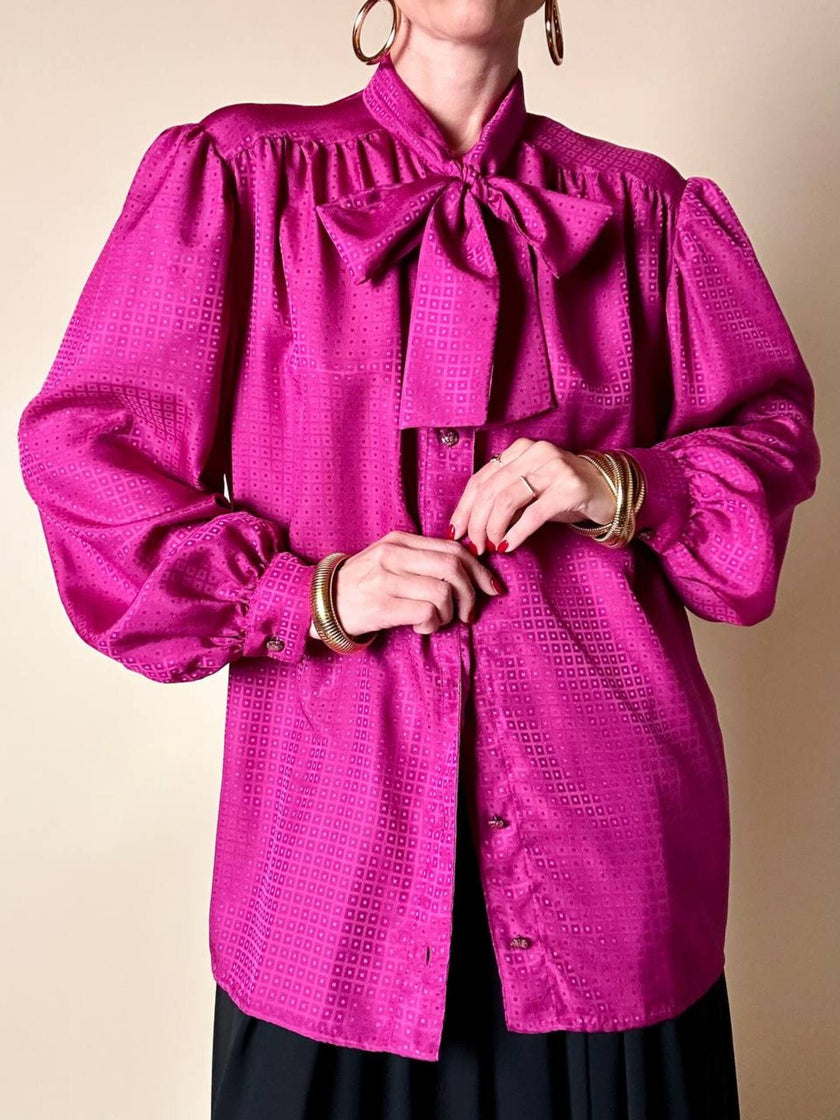 Camicia sartoriale con fiocco al collo in tessuto jacquard ciclamino