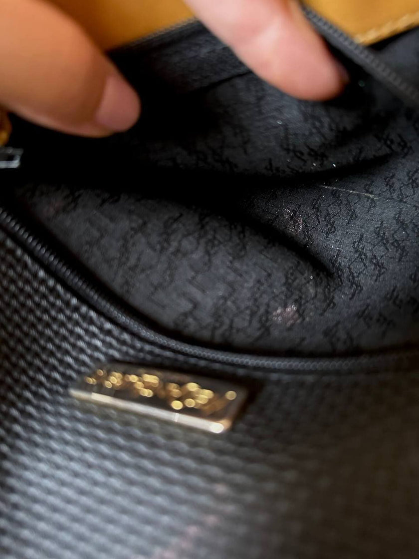 Borsa bandoulière Yves Saint Laurent in tessuto tramato nero con dettagli in pelle cuoio