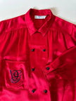 Camicia rossa in raso di seta con ricamo e bottoni gioiello “Valentino Garavani”