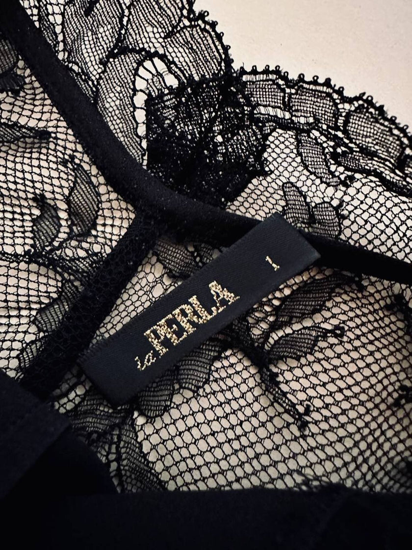 Slip dress vintage La Perla in seta nera e pizzo