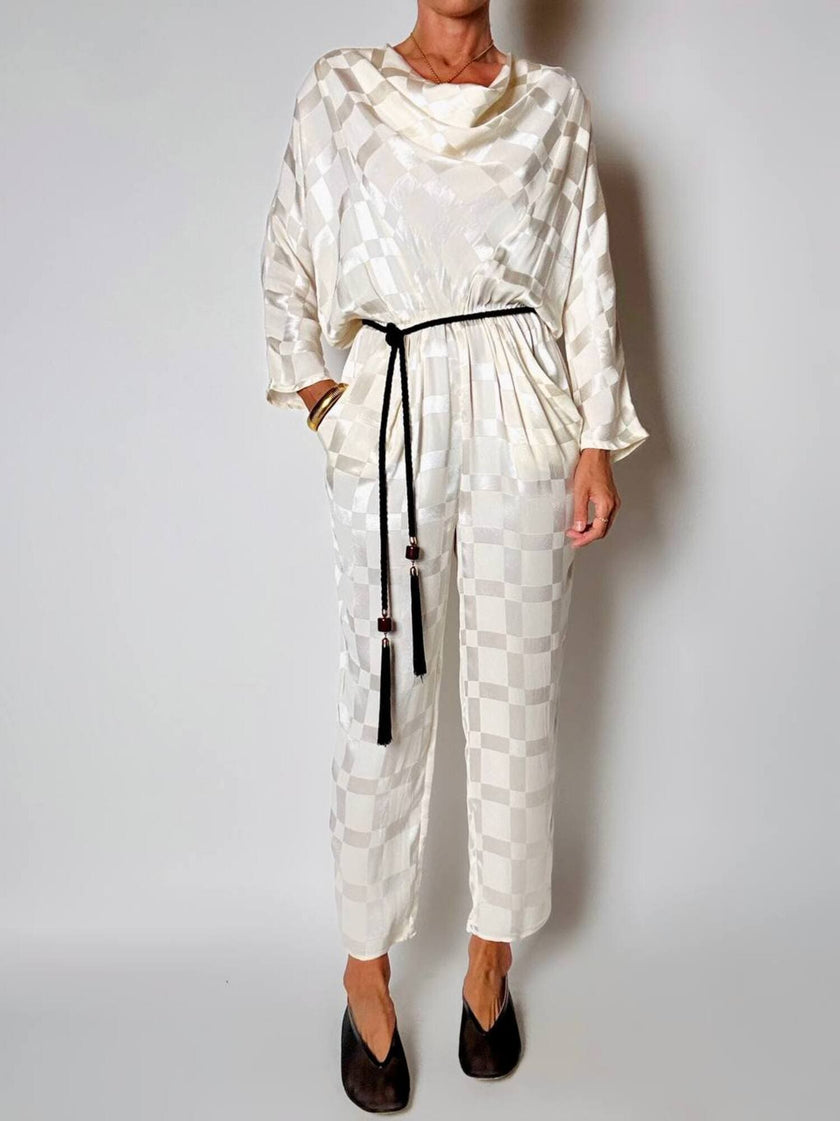 Jumpsuit vintage Spengler Mode in viscosa jacquard avorio con scollo drappeggiato