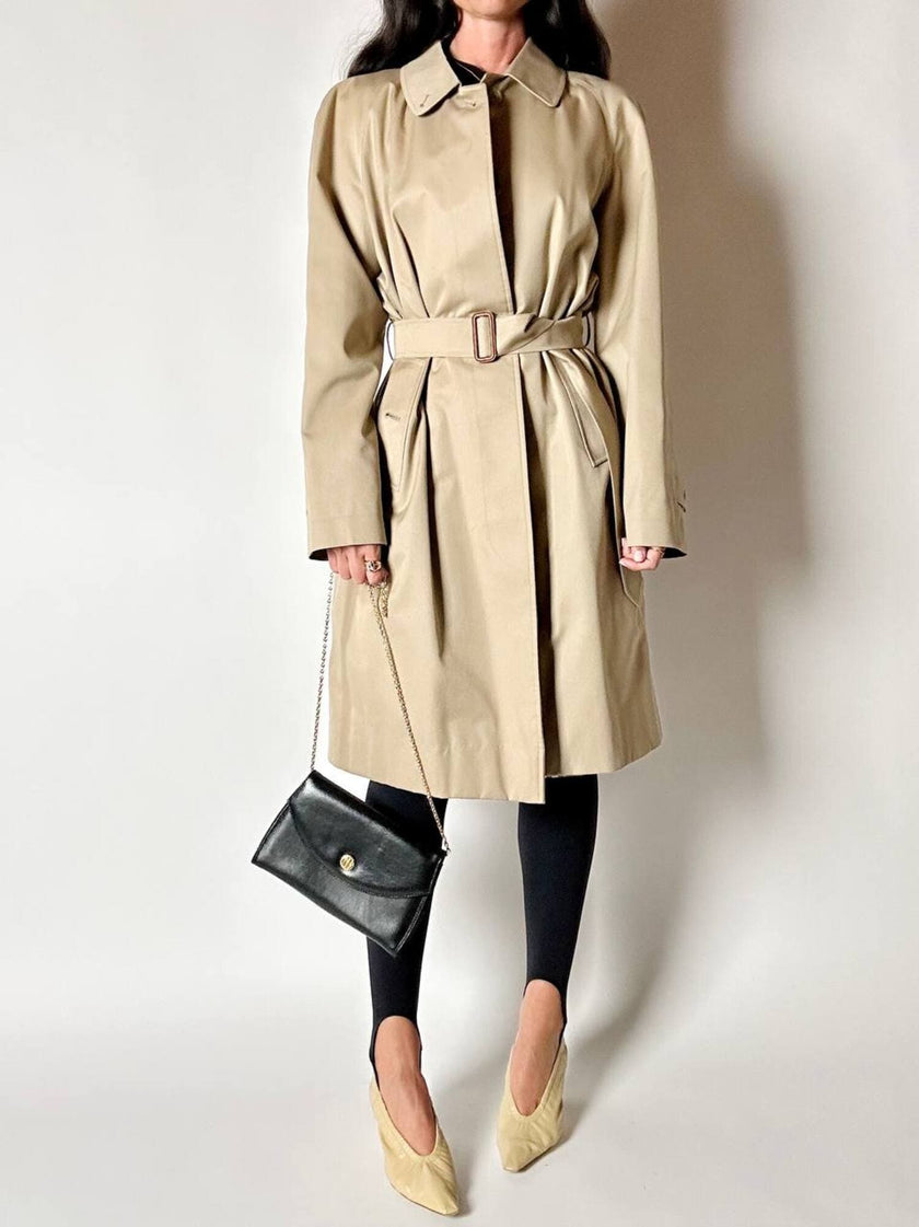 Vintage Burberry’s Trenchcoat aus beigem Gabardine mit passendem Gürtel und Check-Futter
