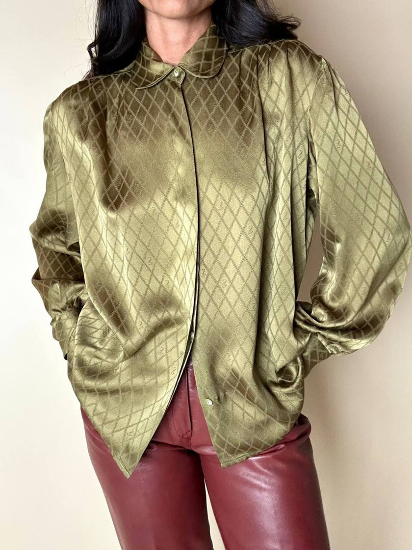 Camicia in seta jacquard verde oliva con motivo a losanghe