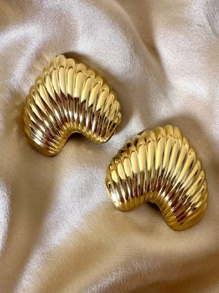 Clip cannelé oro a forma di cuore rovesciato
