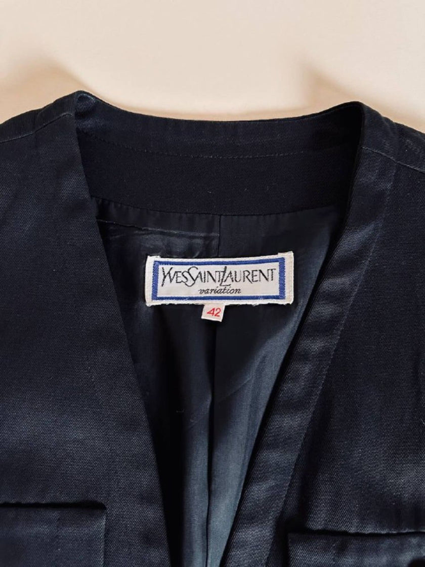 Blazer nero con bottoni gioiello dorati “Yves Saint Laurent”