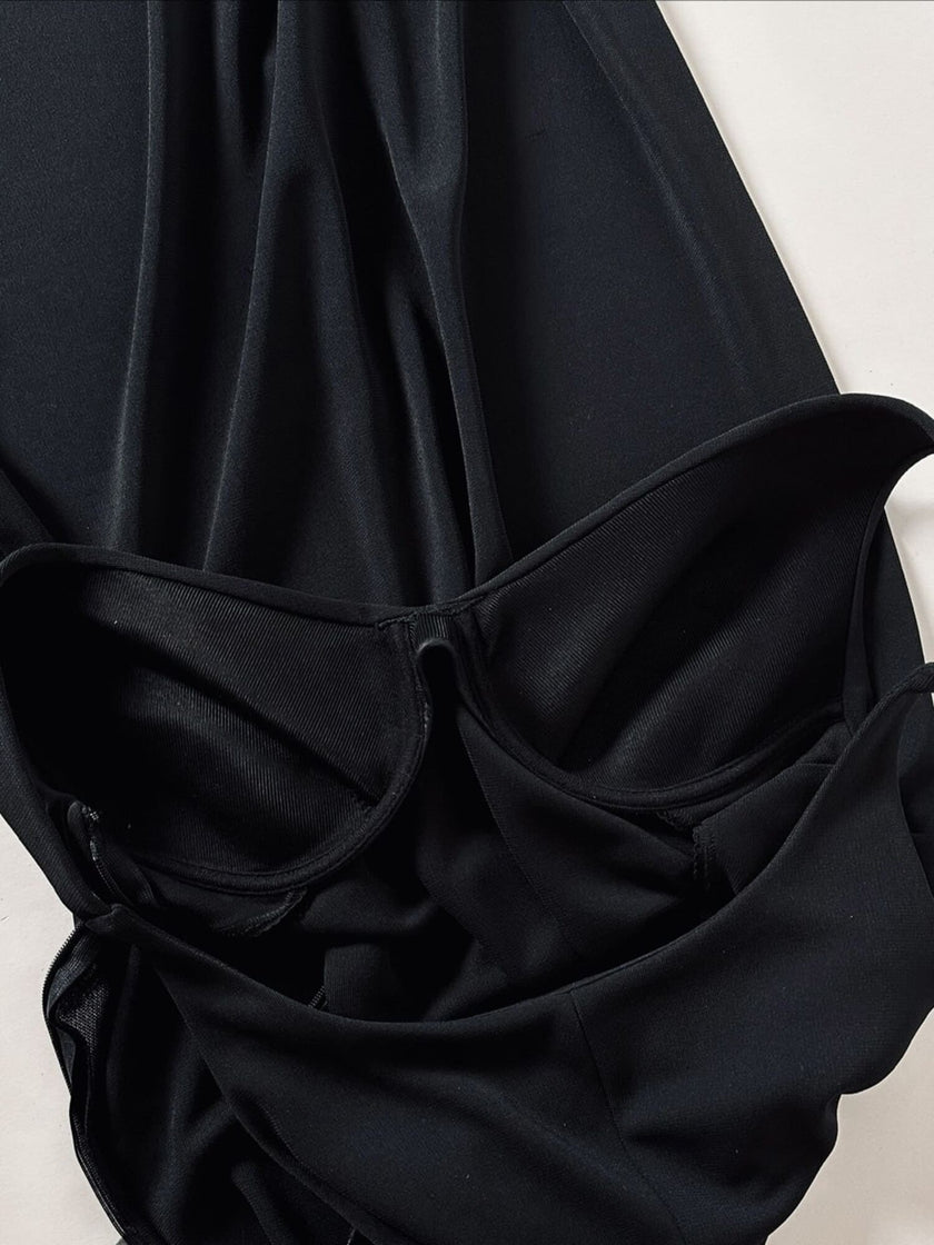 Abito lungo vintage La Perla in tessuto nero con coppe preformate e spacco posteriore