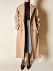 Cappotto vintage Kamaé modello vestaglia in lana e cachemire cammello chiaro