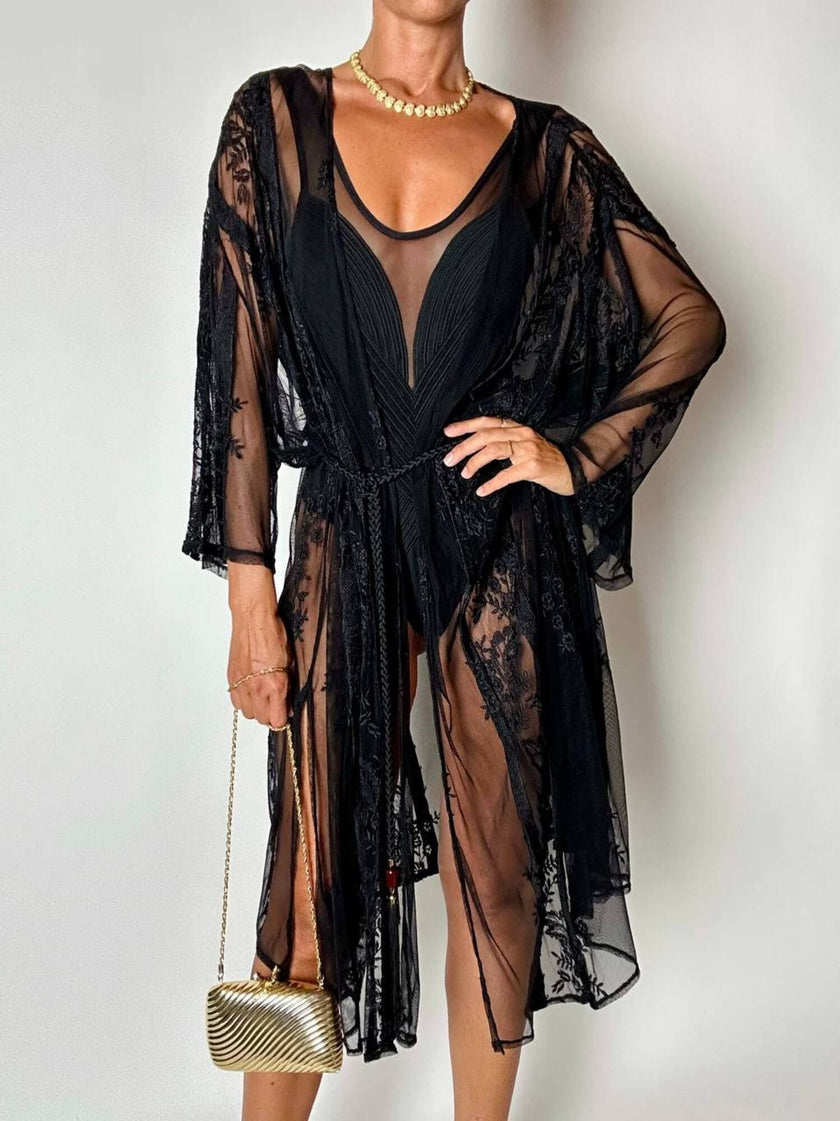 Kimono vintage in tulle nero con ricami floreali