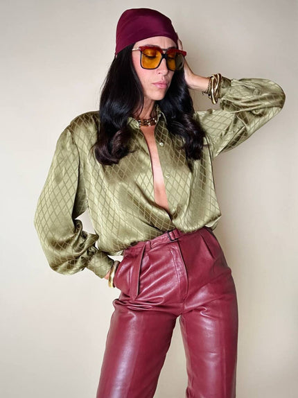 Camicia in seta jacquard verde oliva con motivo a losanghe