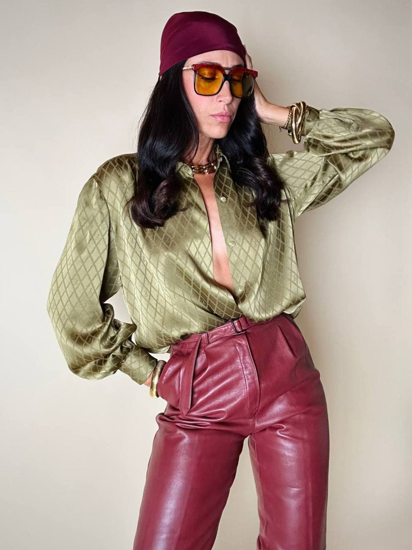 Camicia in seta jacquard verde oliva con motivo a losanghe