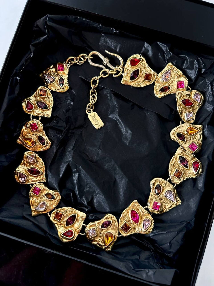 Vintage Yves Saint Laurent Collier mit herzförmigen Elementen und eingefassten, mehrfarbigen Kristallen