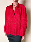 Camicia sartoriale in tessuto jacquard rosso con damaschi floreali