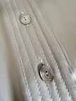 Camicia in raso di seta grigio perla con gemelli in madreperla “Valentino Garavani”